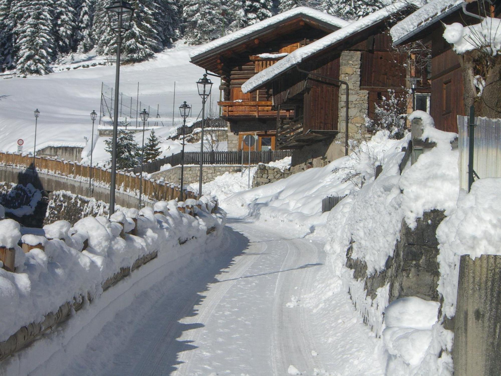 Garni Val Udai Otel Mazzin Dış mekan fotoğraf